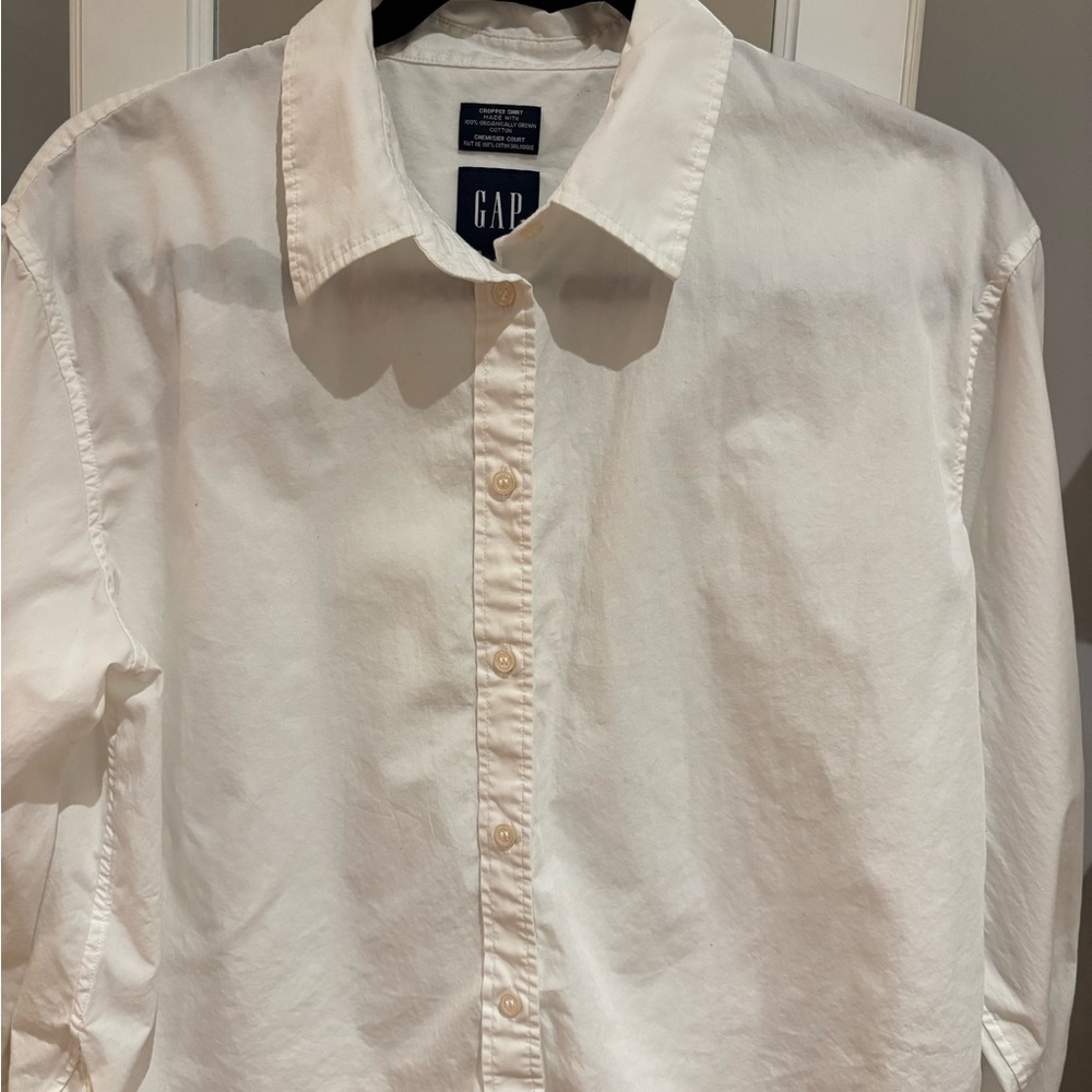 GAP Men's Off-White Long-Sleeve Button-Down Shirt